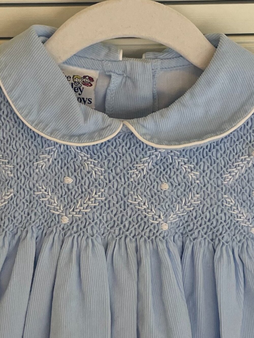 The Bailey Boys Baby Girl Collared Long Sleeve Blue Corduroy Smocked Dress 18M - Picture 2 of 4